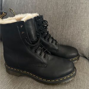 Women’s Faux Fur Lined Lace up Doc Martens